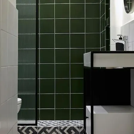 Apartment Pagrati Modernist 2bd